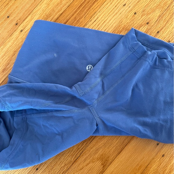Lululemon Align Shorts Size 6 - Picture 2 of 4